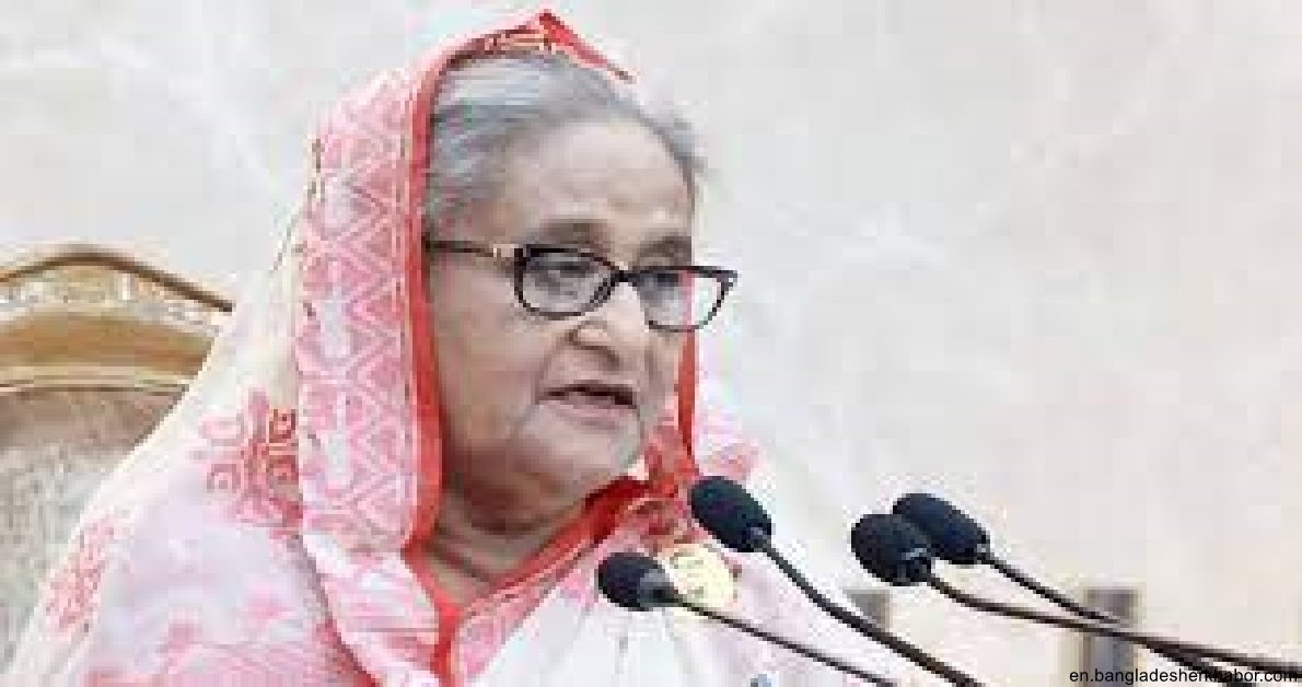 Apply own intelligence for ensuring the robust development of our country: PM to scholars