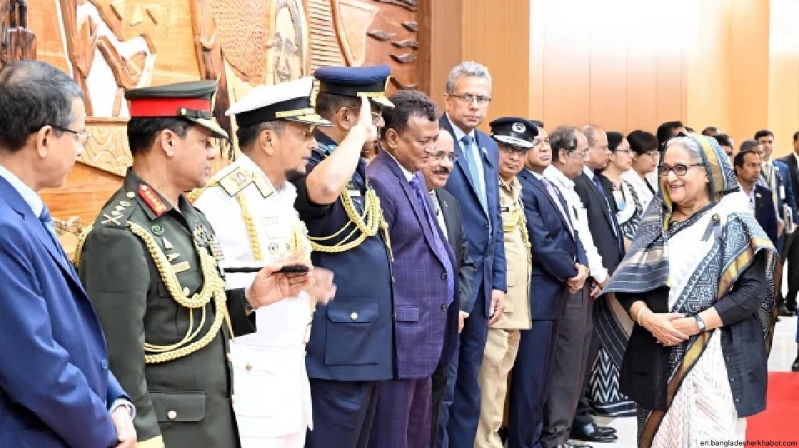 PM leaves for Johannesburg to attend the 15th BRICS Summit