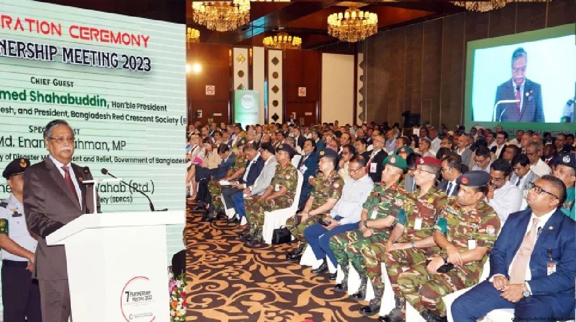 President reiterates call for prompt global actions on Rohingya issue